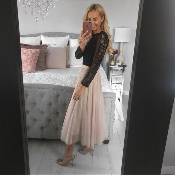 LAST ONE!!! Black Lace Long Sleeve Lace Blouse - Picture 8 of 8